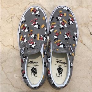 VANS Disney Mickey Mouse (unisex) slip on shoes